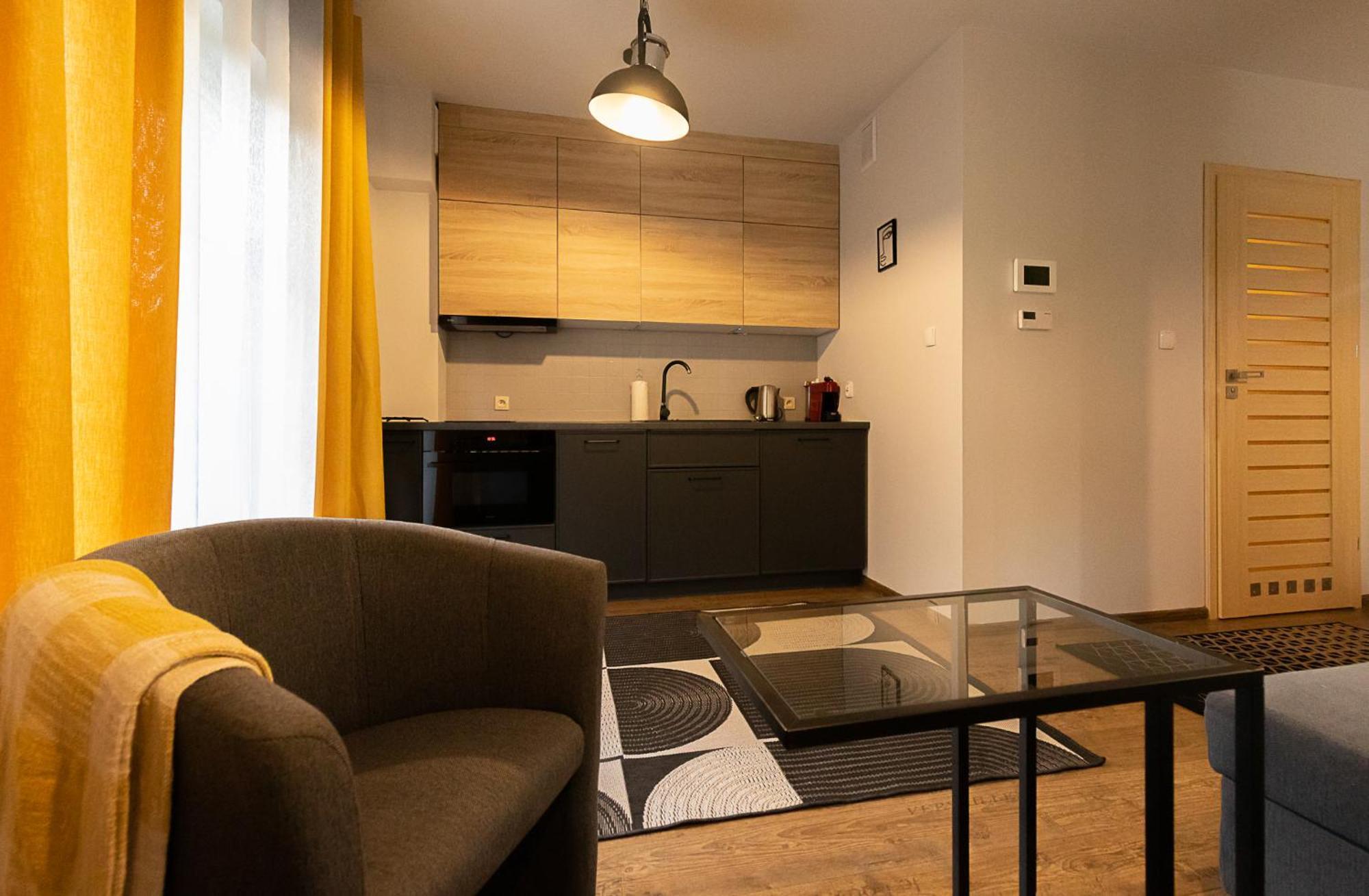 Rentplanet - Apartamenty Pstrowskiego 斯克拉斯卡波伦巴 外观 照片
